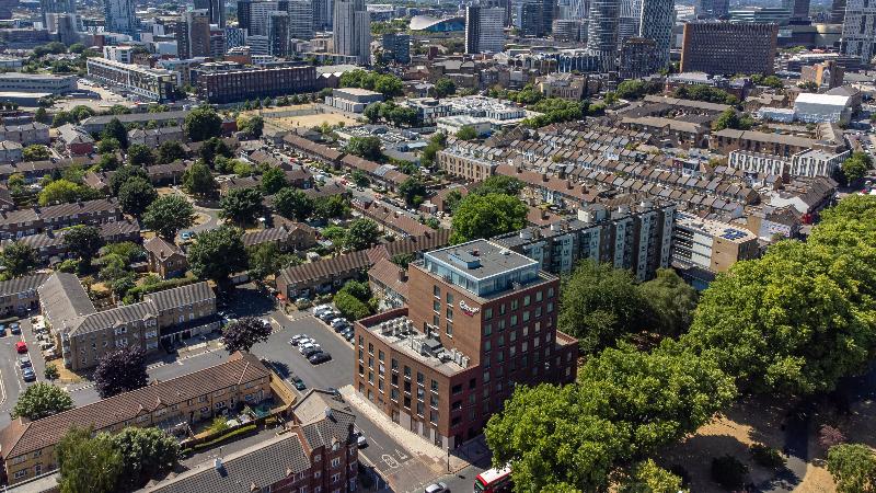 酒店 Roomzzz London Stratford