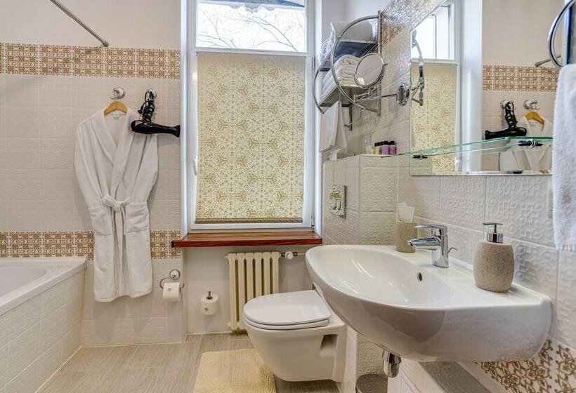 هتل Sadovnicheskaya City Center