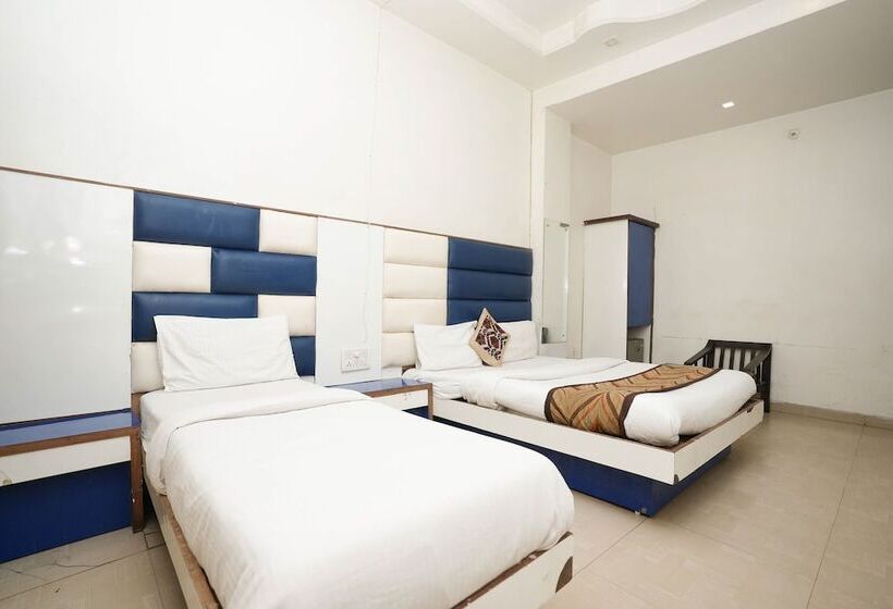 酒店 Sai Dham International