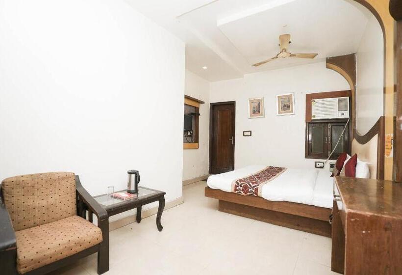 酒店 Sai Dham International