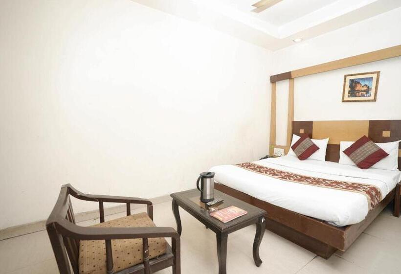 酒店 Sai Dham International