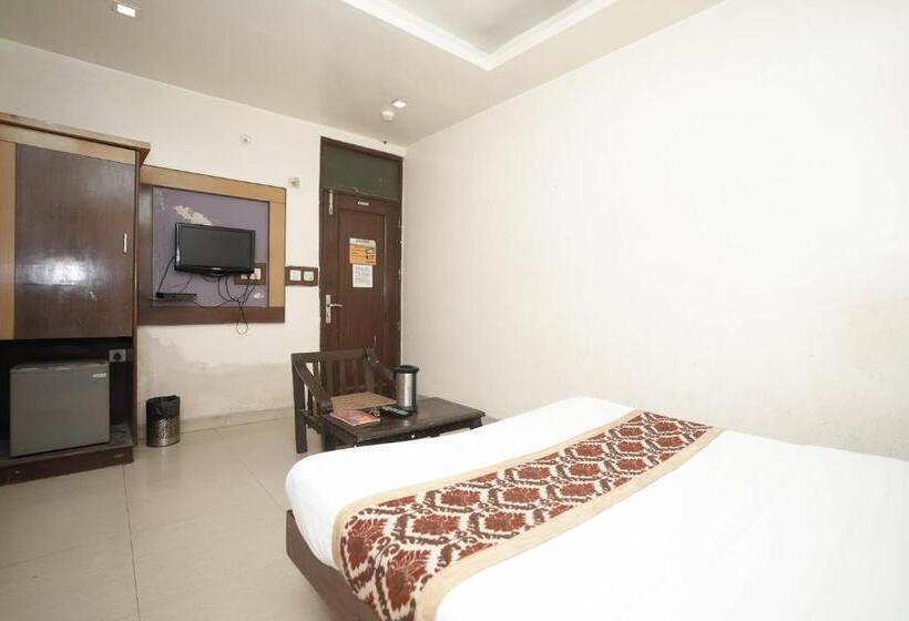 酒店 Sai Dham International