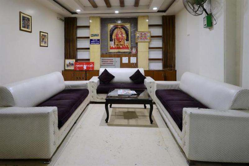 酒店 Sai Dham International