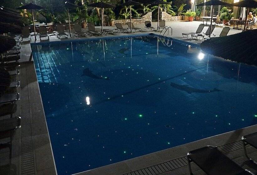 Отель Saint George Resort