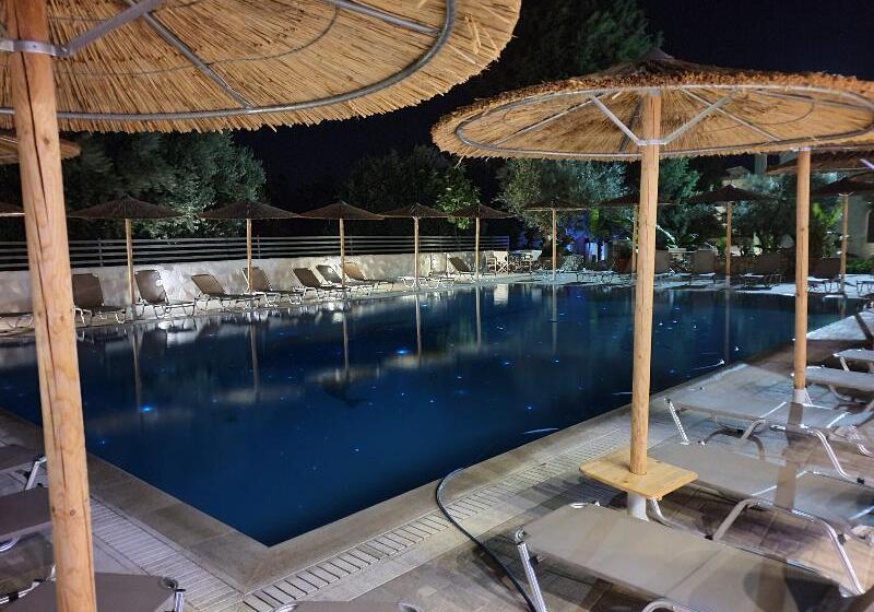 Отель Saint George Resort