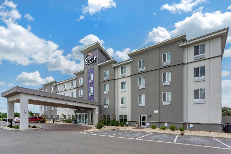Garner Hotel Clarksville Northeast By Ihg