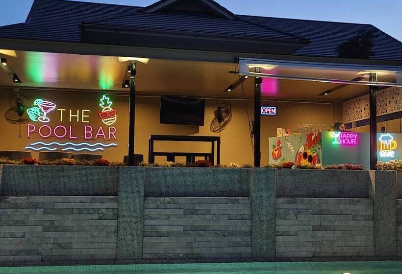 호텔 Patong Bay Residence