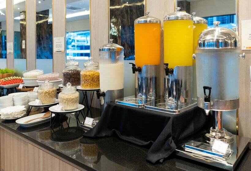 호텔 Patong Bay Residence