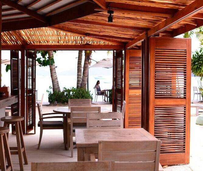 בית מלון כפרי The Cove