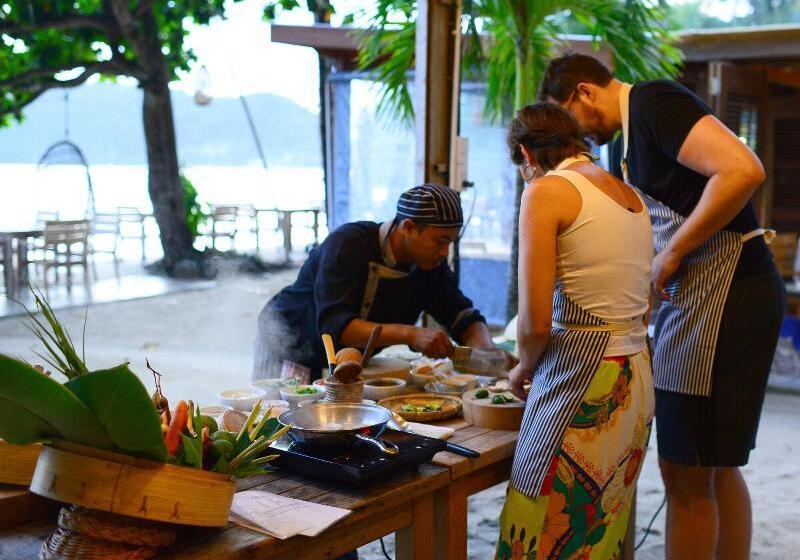 בית מלון כפרי The Cove