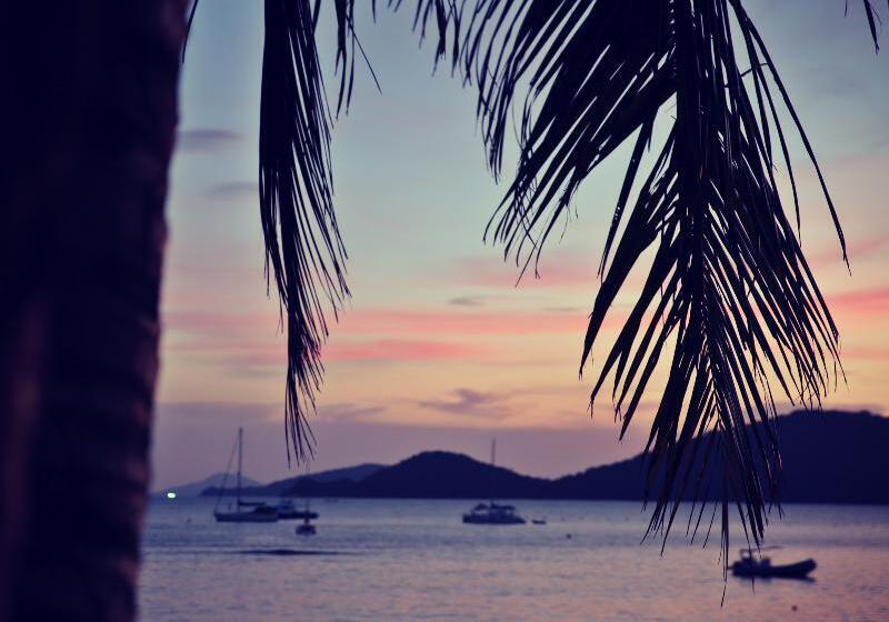 בית מלון כפרי The Cove