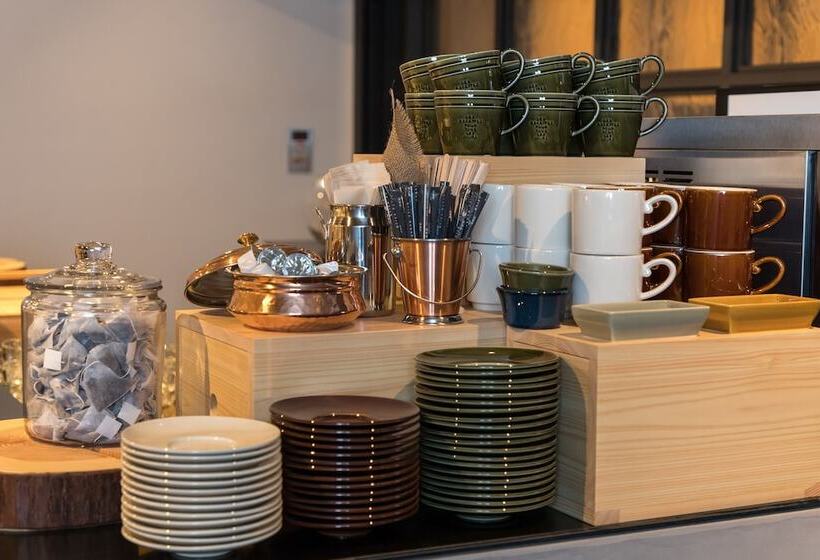 בית מלון כפרי The Flag Shinsaibashi