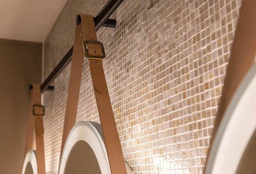 בית מלון כפרי The Flag Shinsaibashi