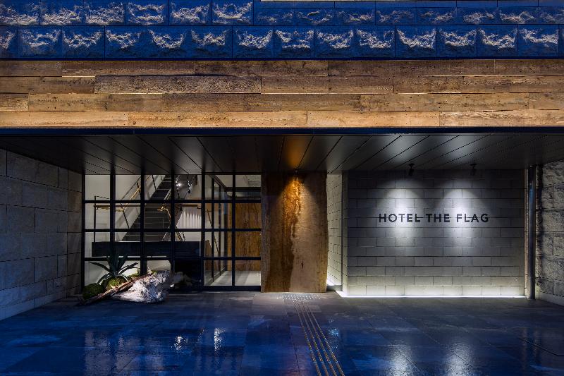 בית מלון כפרי The Flag Shinsaibashi