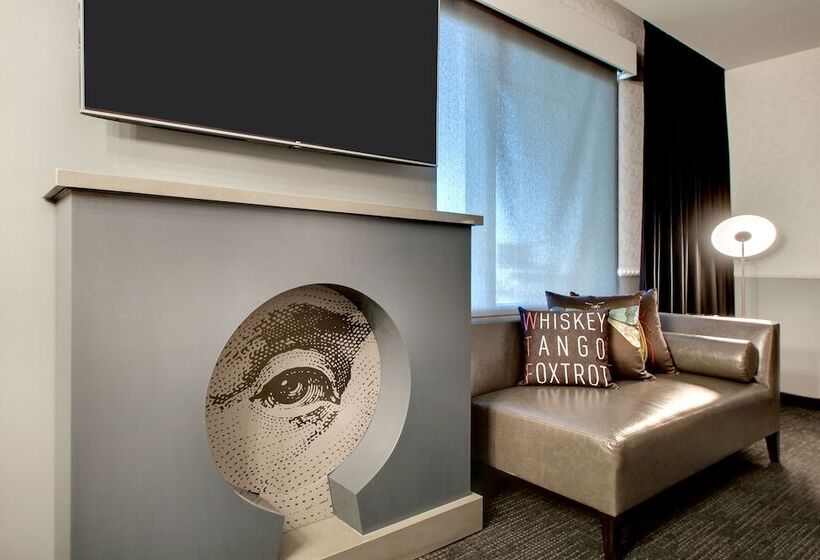 فندق The Rose Chicago, Tapestry Collection By Hilton