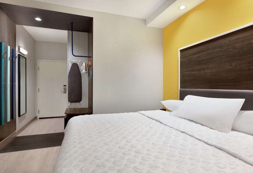 Отель Tru By Hilton Houston Webster Nasa