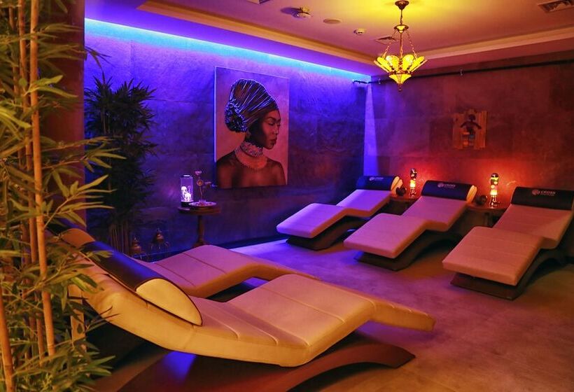 Tuzla Garden Hotel & Spa