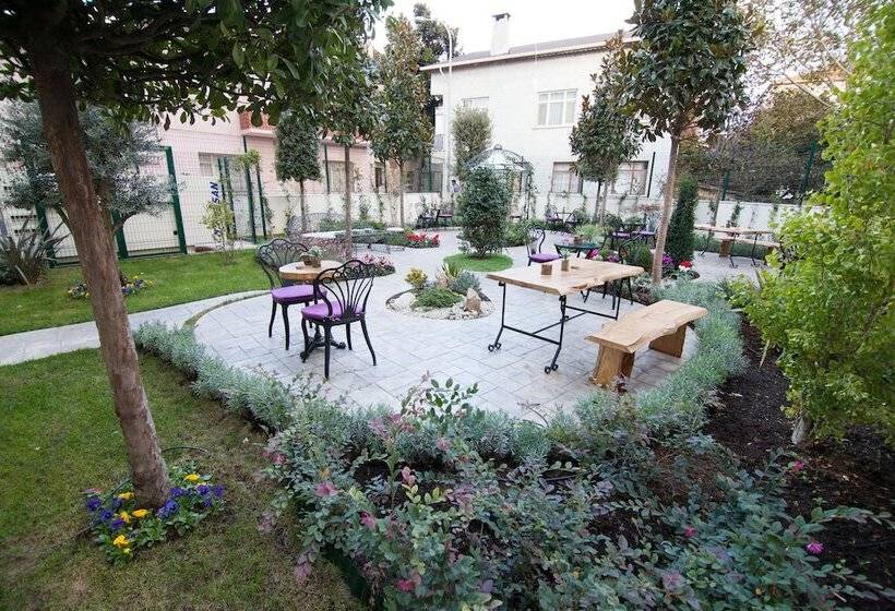 Tuzla Garden Hotel & Spa