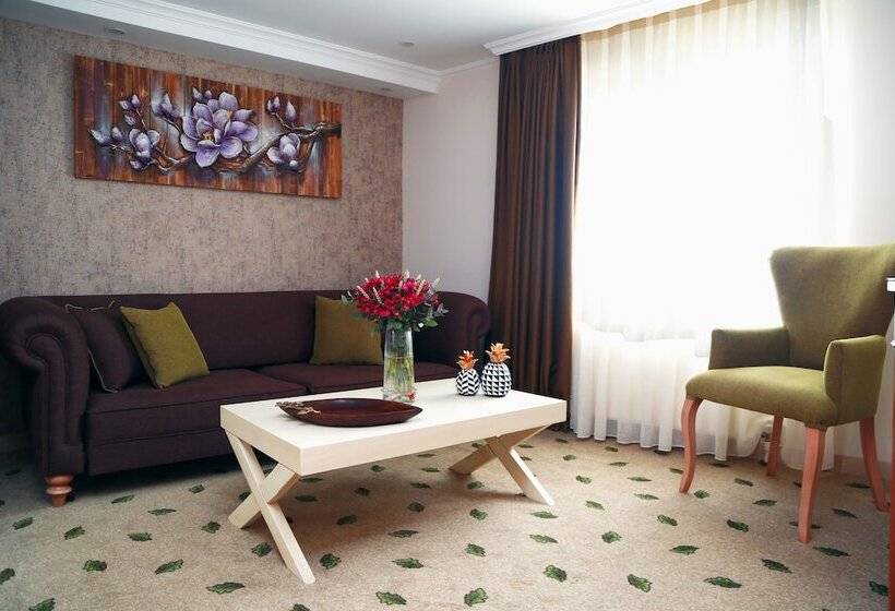 Tuzla Garden Hotel & Spa