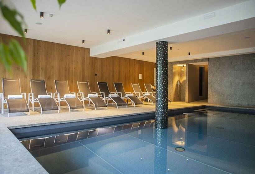 ホテル Villa Imperina