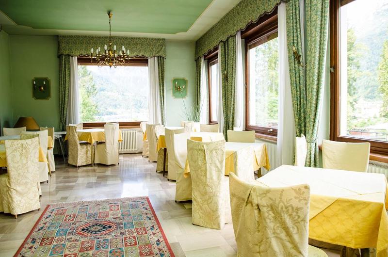 ホテル Villa Imperina