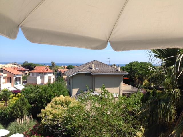 Отель Loano Apartment Pool & Garden