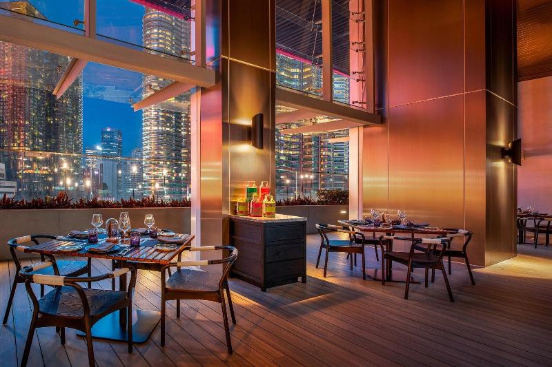 Отель W Kuala Lumpur