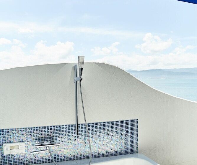 호텔 Wakanoura Nature Resort Epicharis