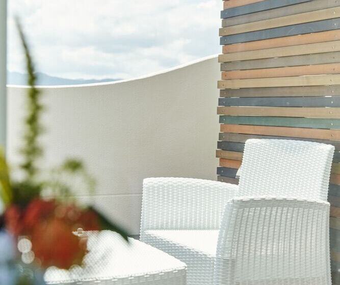 فندق Wakanoura Nature Resort Epicharis