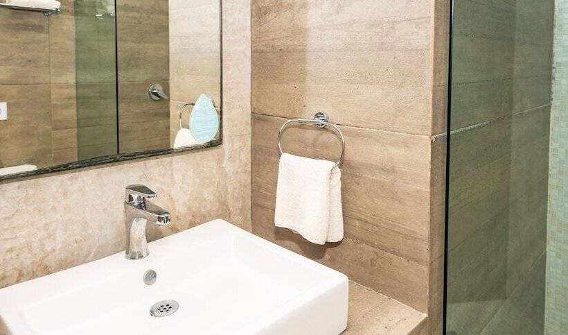 فندق Zendero Tulum & Free Beach Club