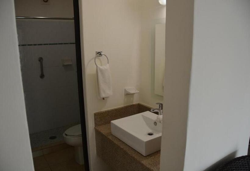 酒店 Zenharmony Suites