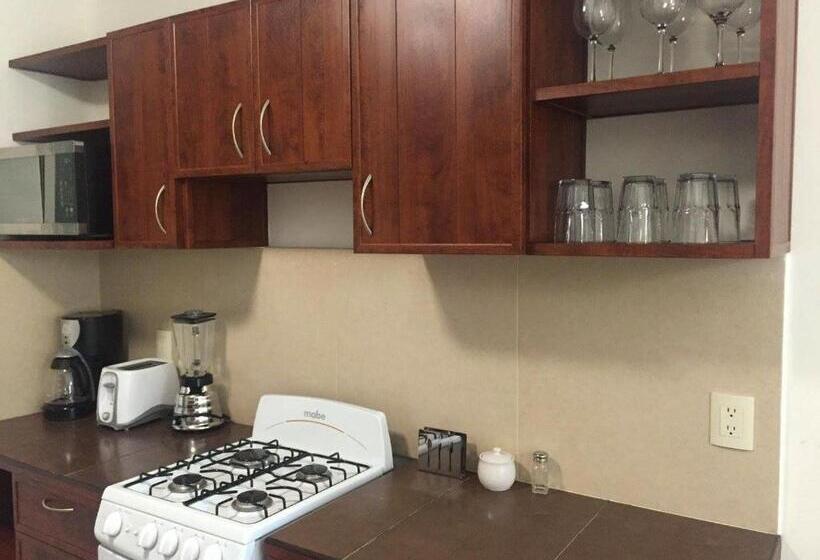 酒店 Zenharmony Suites