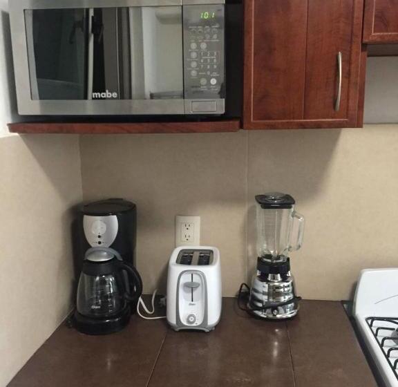 酒店 Zenharmony Suites