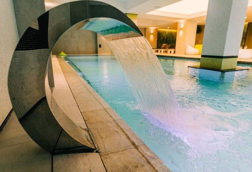 Mandachi Hotel & Spa