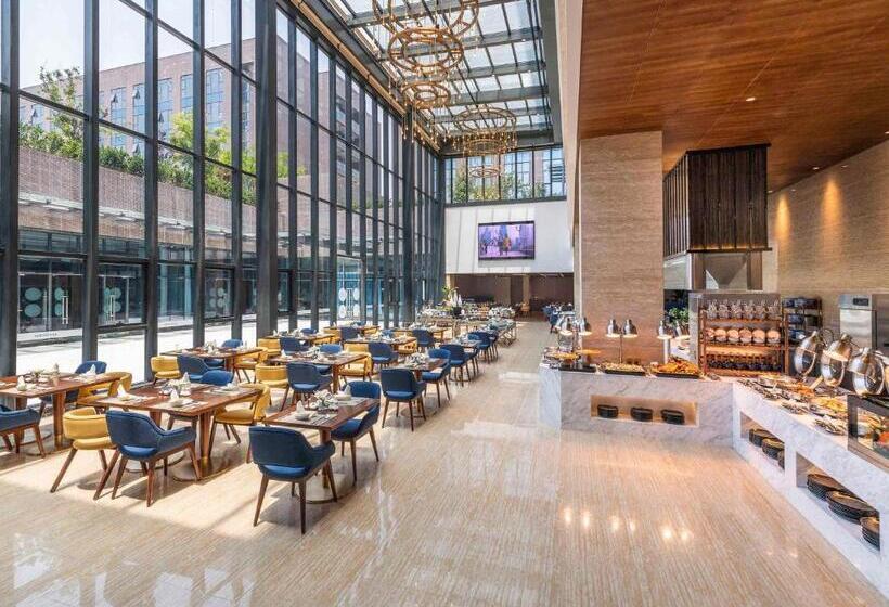 Novotel Qingdao New Hope