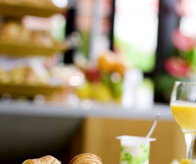 Novotel Qingdao New Hope