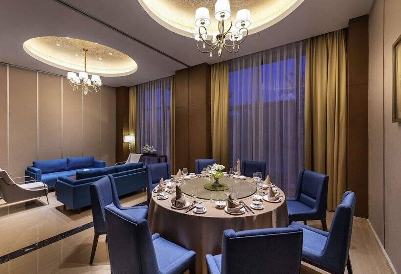 Novotel Qingdao New Hope