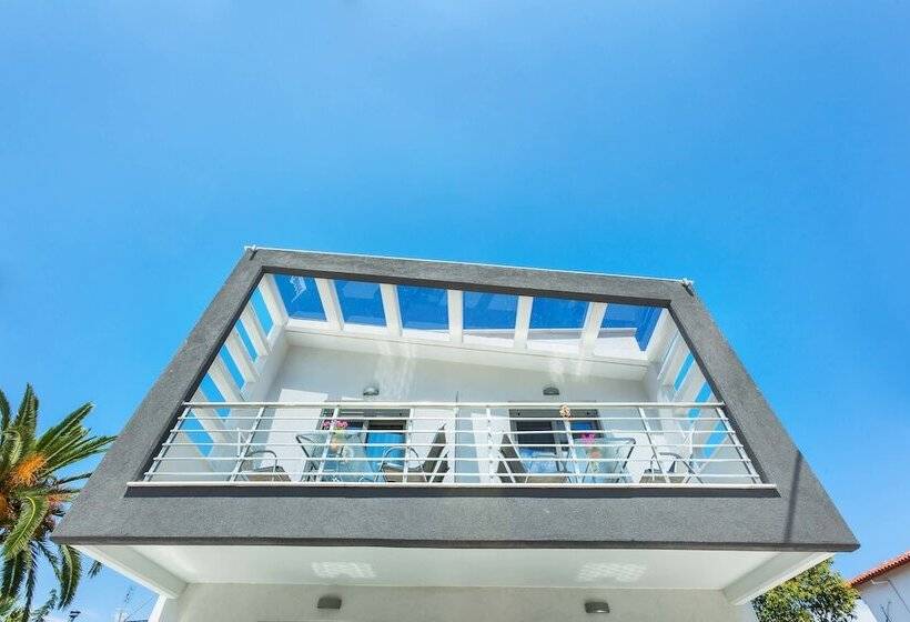 Nymphes Deluxe Accommodation