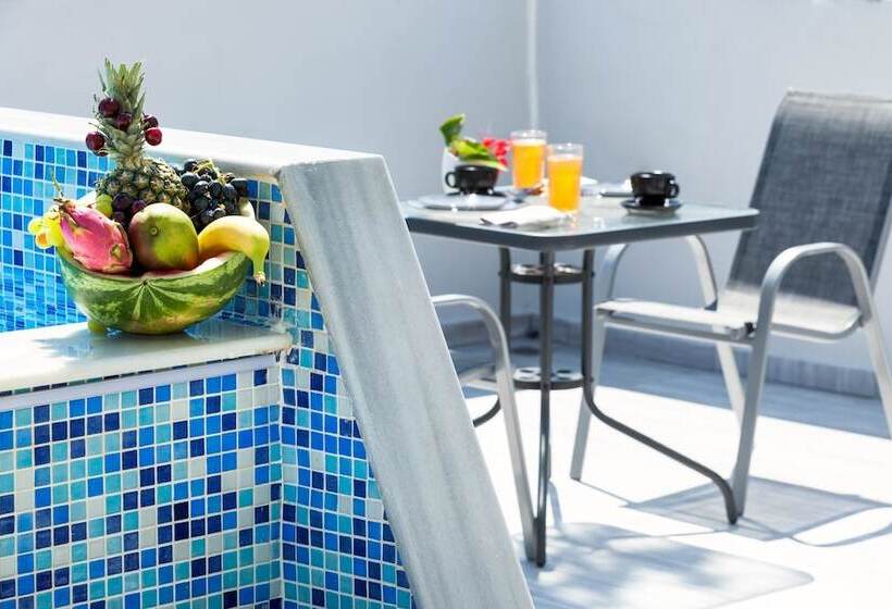 Nymphes Deluxe Accommodation