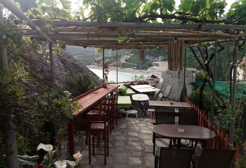 Paraskevi's Luxury Studios