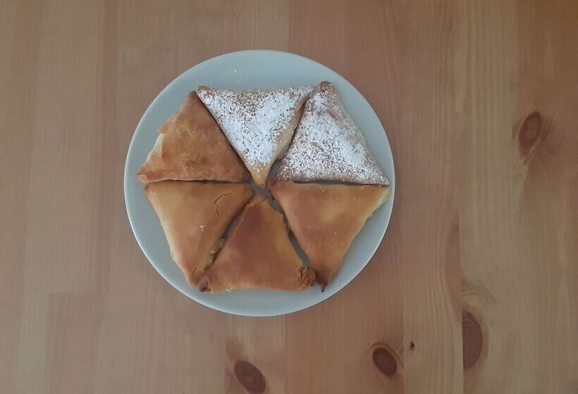 Paraskevi's Luxury Studios