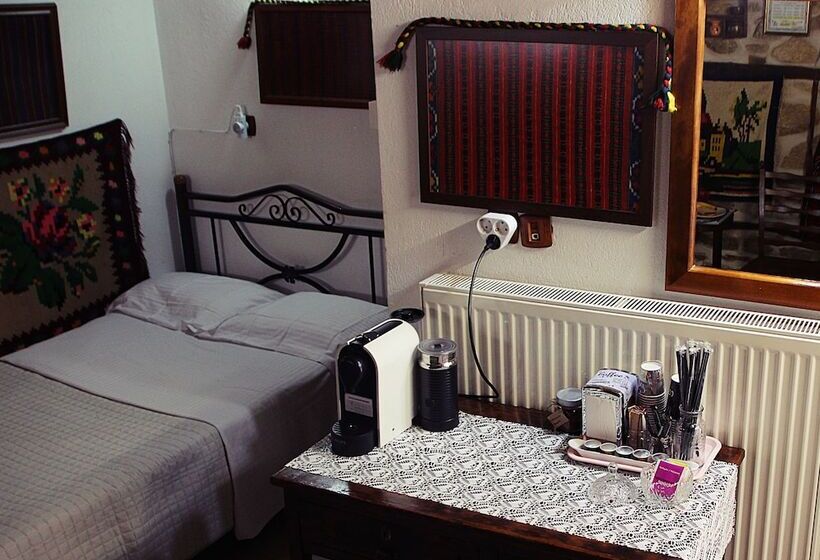پانسیون Aristotelis Traditional Guest House