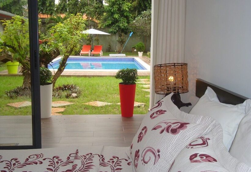 Pensão Ernaa Chambres D'hotes