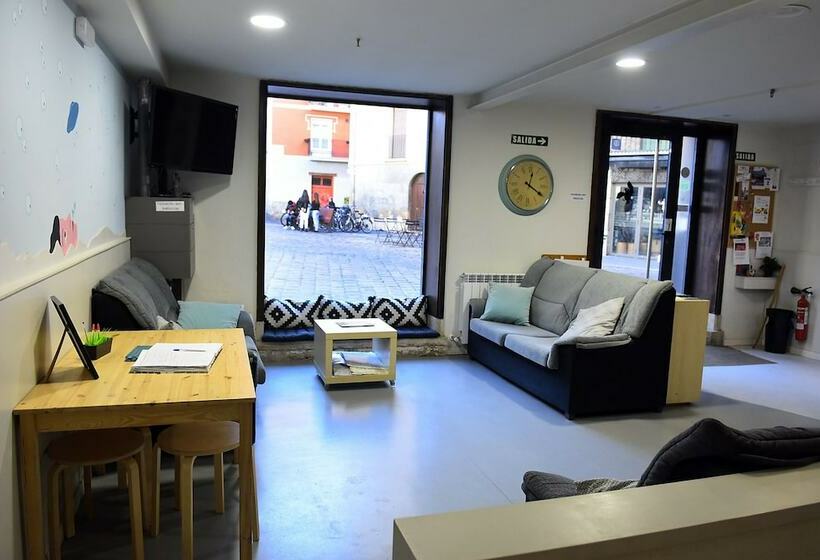 Plaza Catedral Hostel