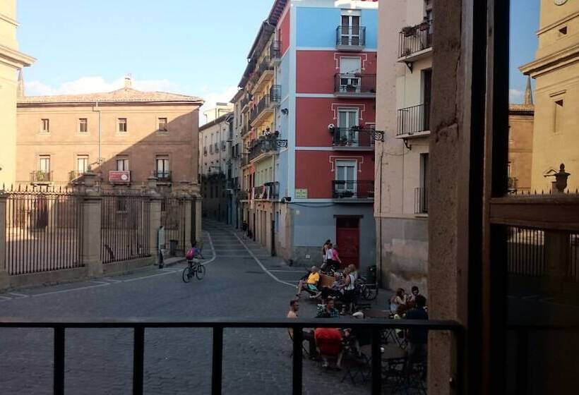 Plaza Catedral Hostel