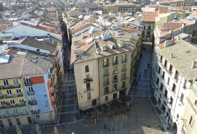 Plaza Catedral Hostel