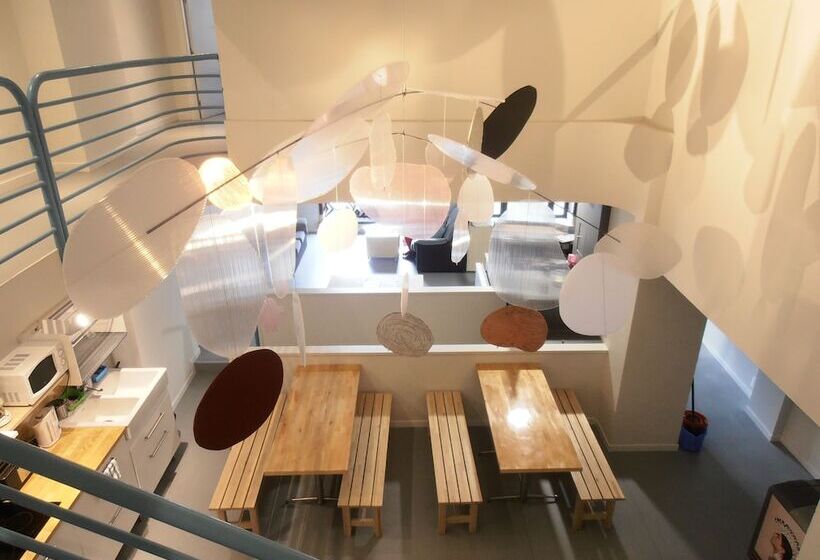 Plaza Catedral Hostel