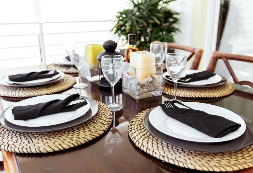 리조트 Aventura Deluxe Beach Club & Spa