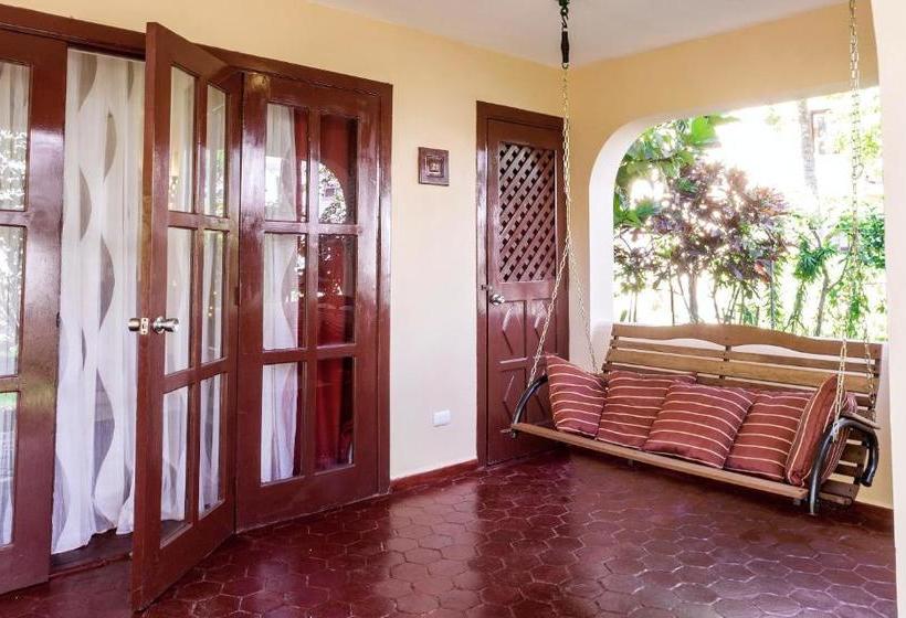 리조트 Aventura Deluxe Beach Club & Spa