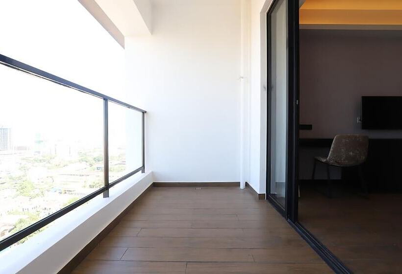 Somerset Norodom Phnom Penh